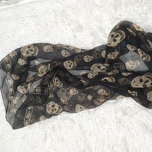 Alexander McQueen scarf